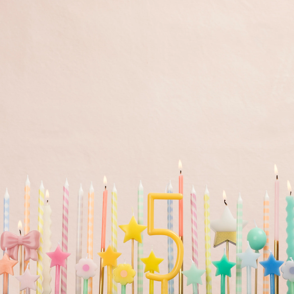 Meri Meri Rainbow Daisy Candles (x 12)